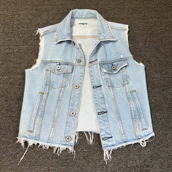 Umgee Denim Vest Womens Small Blue Light Wash Sleeveless Frayed Hem Button Front - Picture 6 of 8